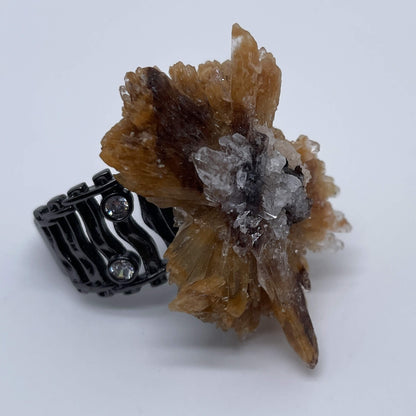 Golden Radiance Blooming in Heart（Handmade One of a Kind）