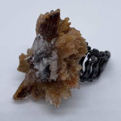 Golden Radiance Blooming in Heart（Handmade One of a Kind）