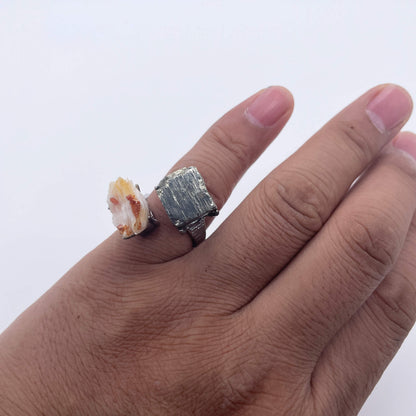 Heart United by Gold and Stone（Handmade One of a Kind）