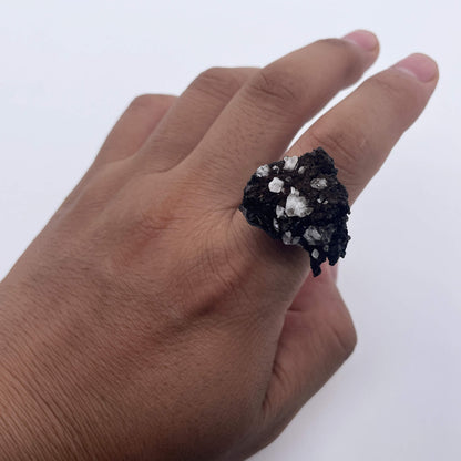 Crystals Hidden in Black Soil（Handmade One of a Kind）