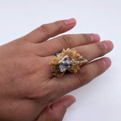 Golden Radiance Blooming in Heart（Handmade One of a Kind）