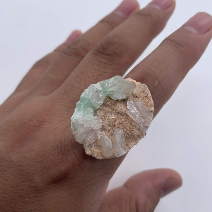 The Whisper of the Emerald City Ring（Handmade One of a Kind）